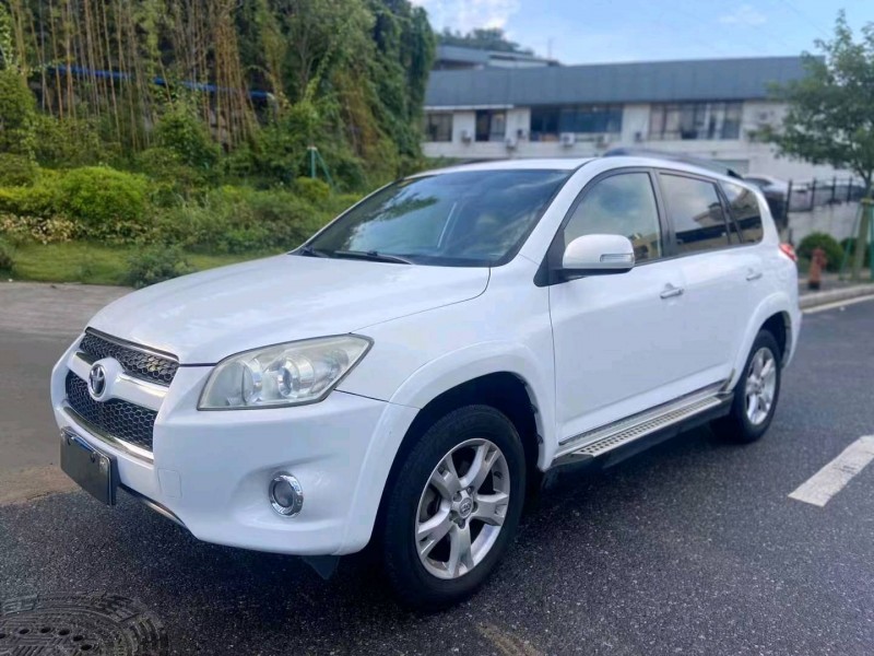 广州12年丰田RAV42