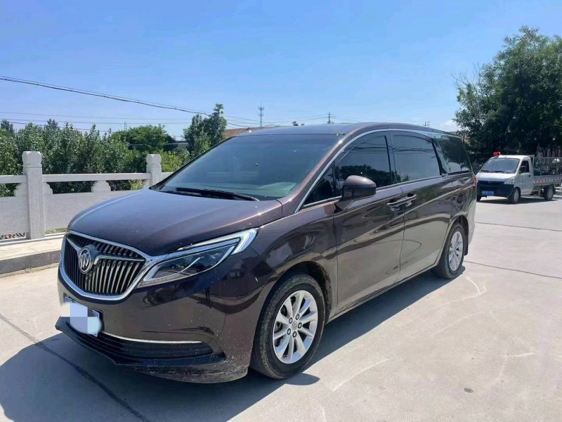 东营17年别克GL88