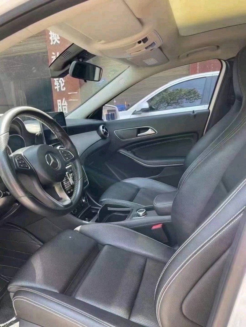 武汉17年奔驰GLA6