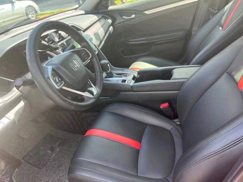 广州19年本田思域7