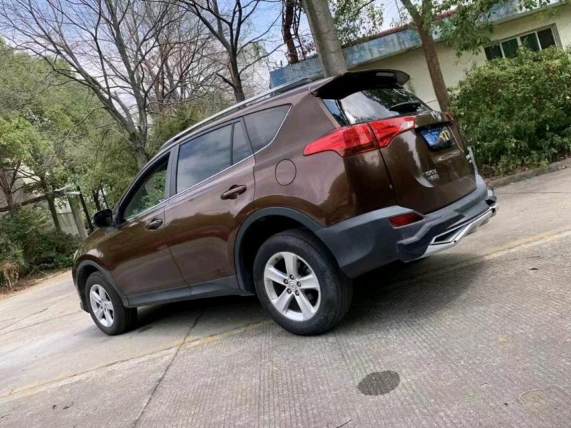 邵阳14年丰田RAV4荣放6