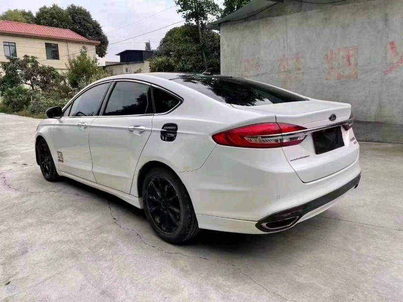 成都17年福特蒙迪欧5