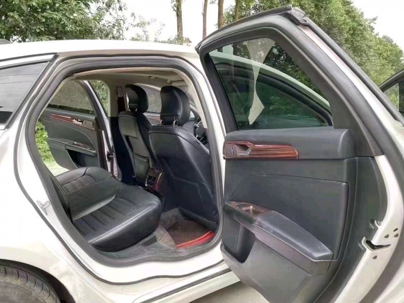 成都17年福特蒙迪欧7