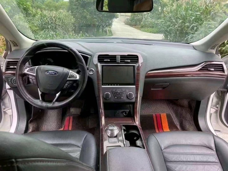 成都17年福特蒙迪欧9