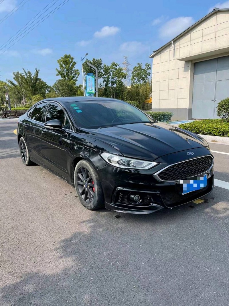 徐州17年福特福睿斯3