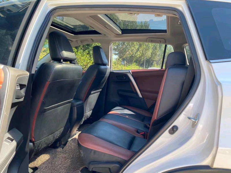沈阳16年丰田RAV4荣放5