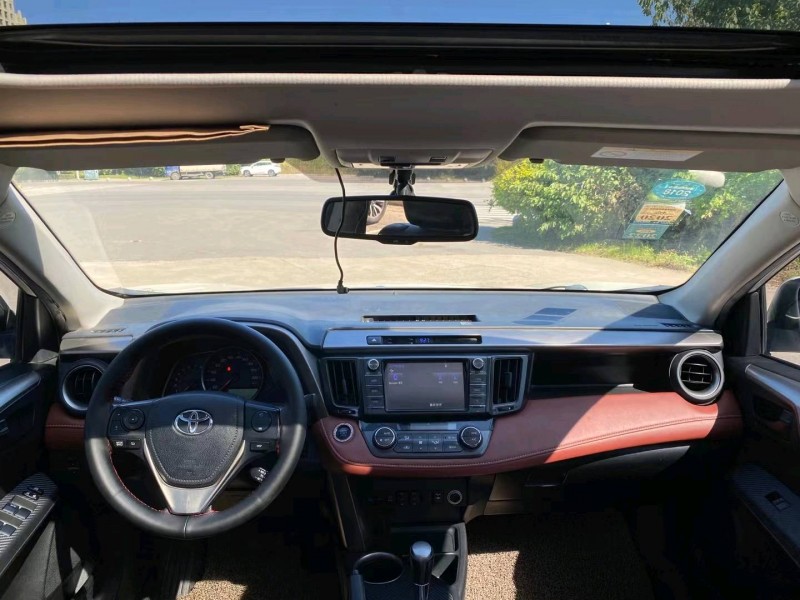 沈阳16年丰田RAV4荣放7