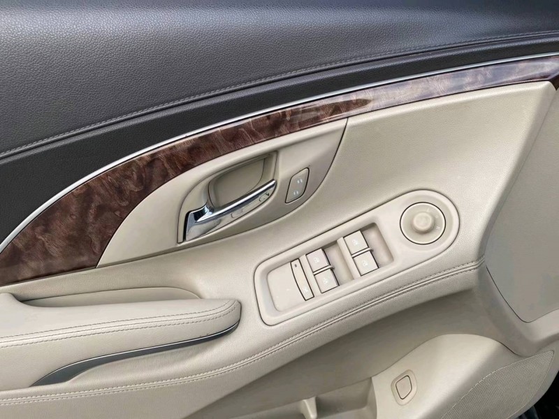 沈阳15年别克君越3