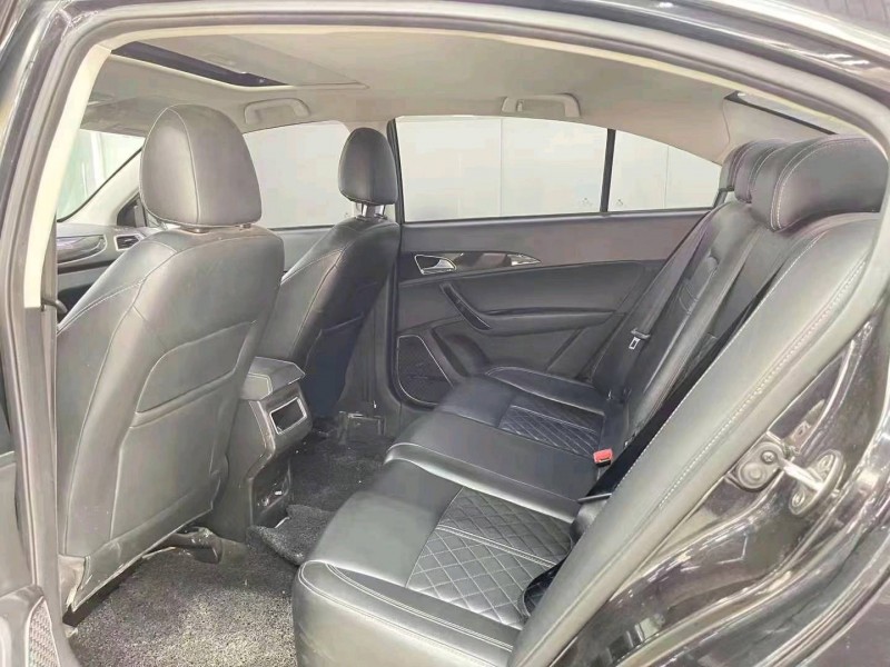 济宁18年众泰Z5603