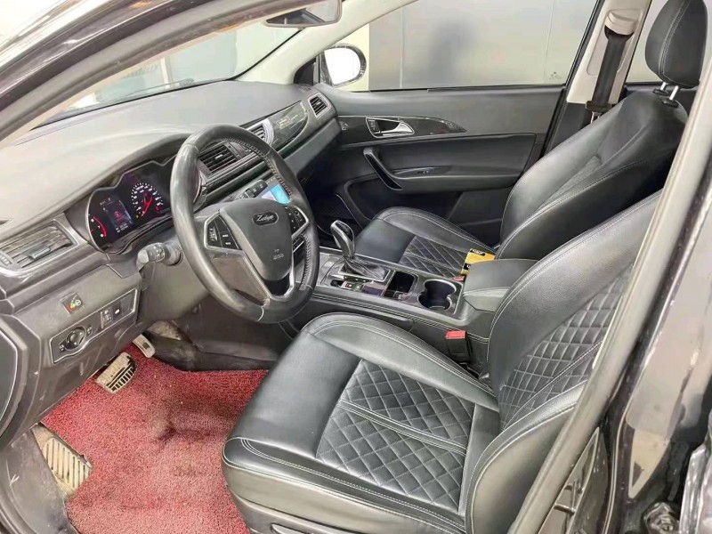 济宁18年众泰Z5605