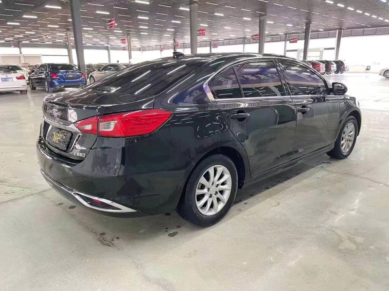 济宁18年众泰Z5606