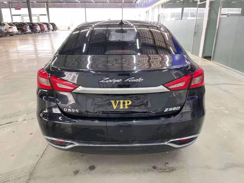 济宁18年众泰Z5608