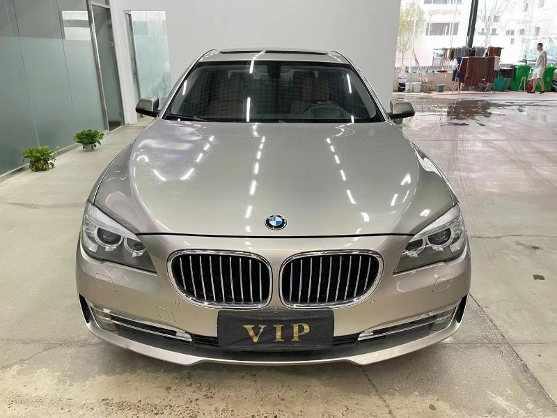 济宁15年宝马7系1