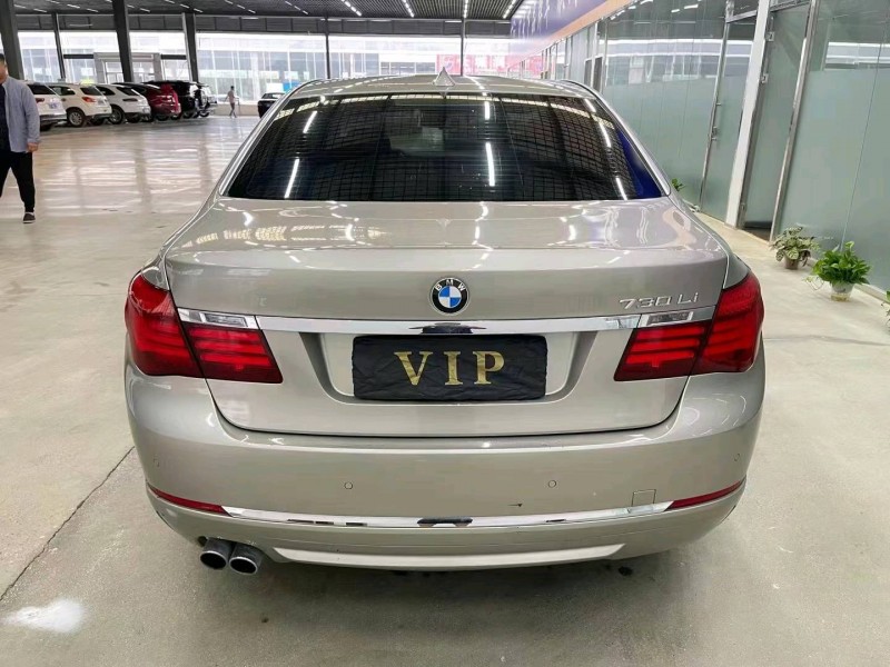 济宁15年宝马7系9