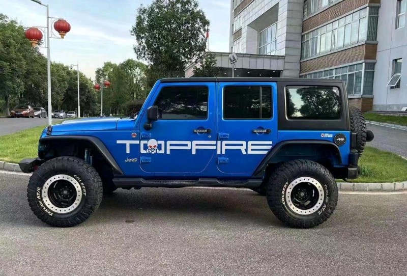 濟寧14年Jeep牧馬人5