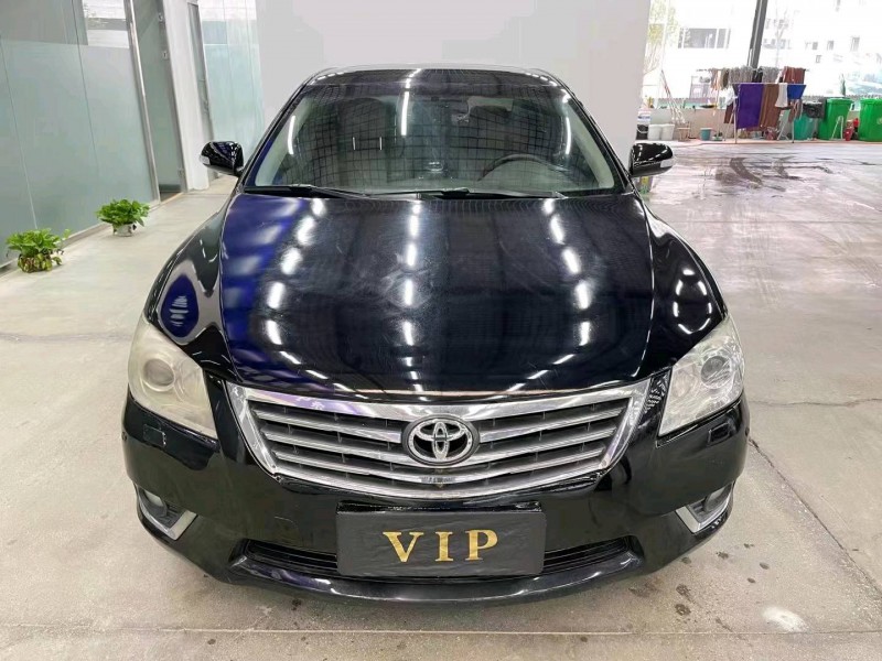 济宁10年丰田凯美瑞1