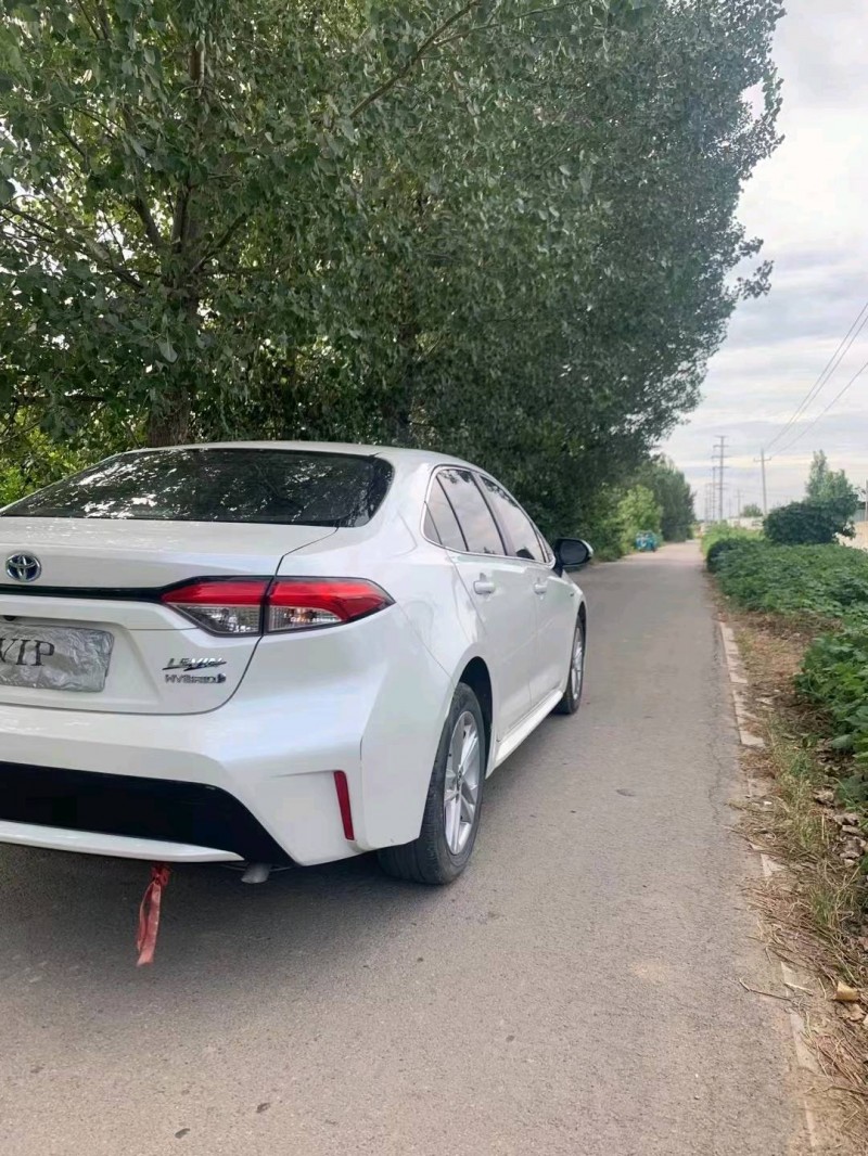 济宁20年丰田雷凌3