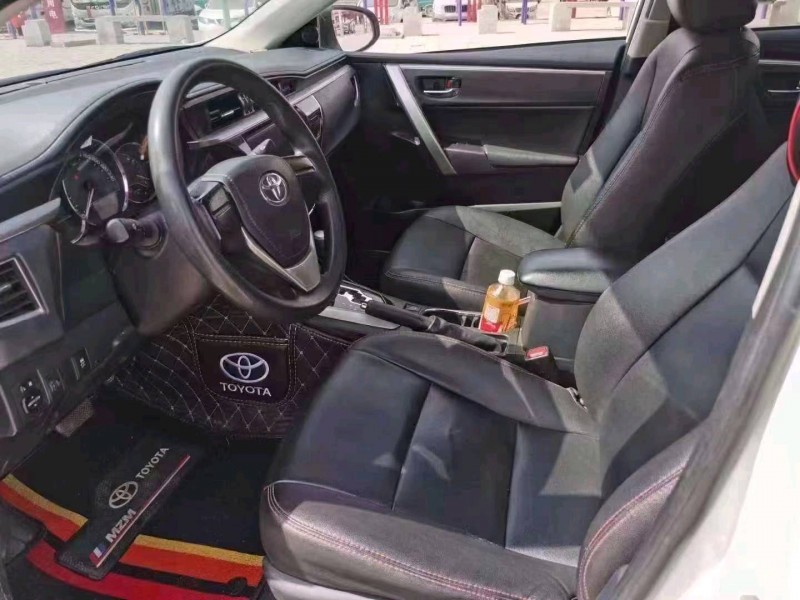 北京17年丰田卡罗拉4