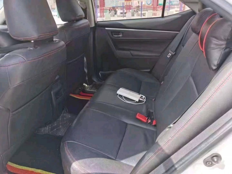 北京17年丰田卡罗拉6