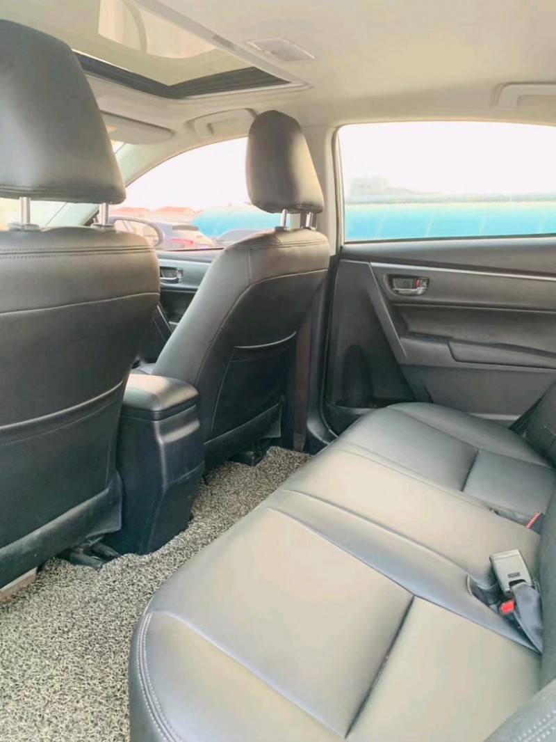 东莞16年丰田雷凌6