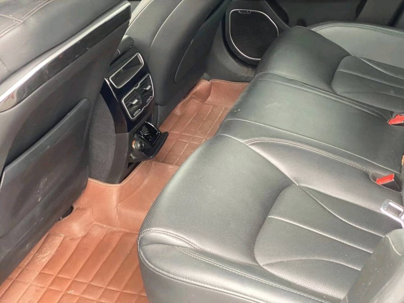 北京16年吉利博瑞5