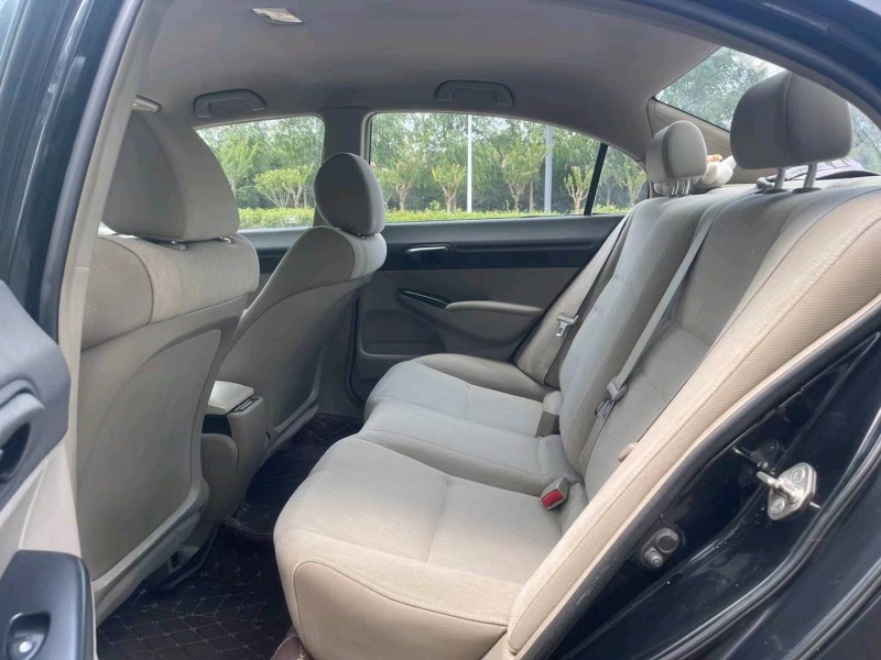 枣庄10年本田思域5