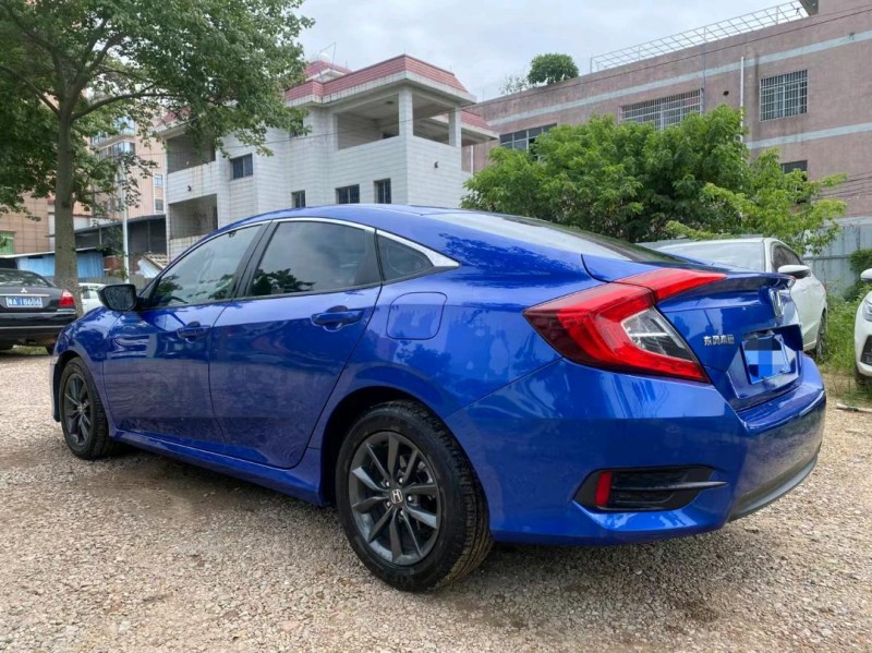 广州20年本田思域8