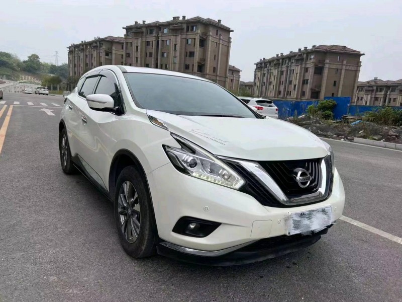 重慶16年日產樓蘭3