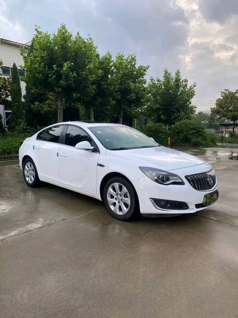 徐州17年别克君威2