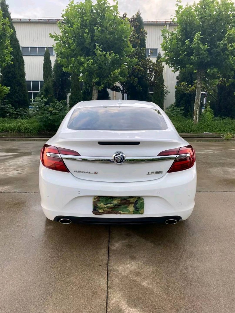 徐州17年别克君威9