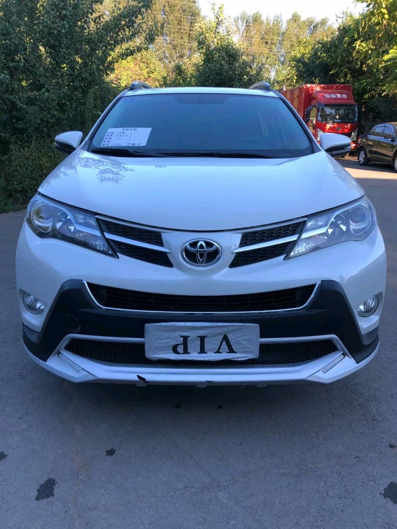沈阳16年丰田RAV4荣放1
