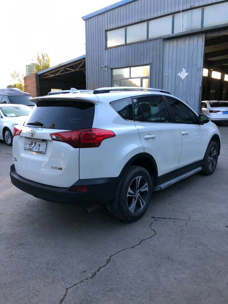 沈阳16年丰田RAV4荣放3
