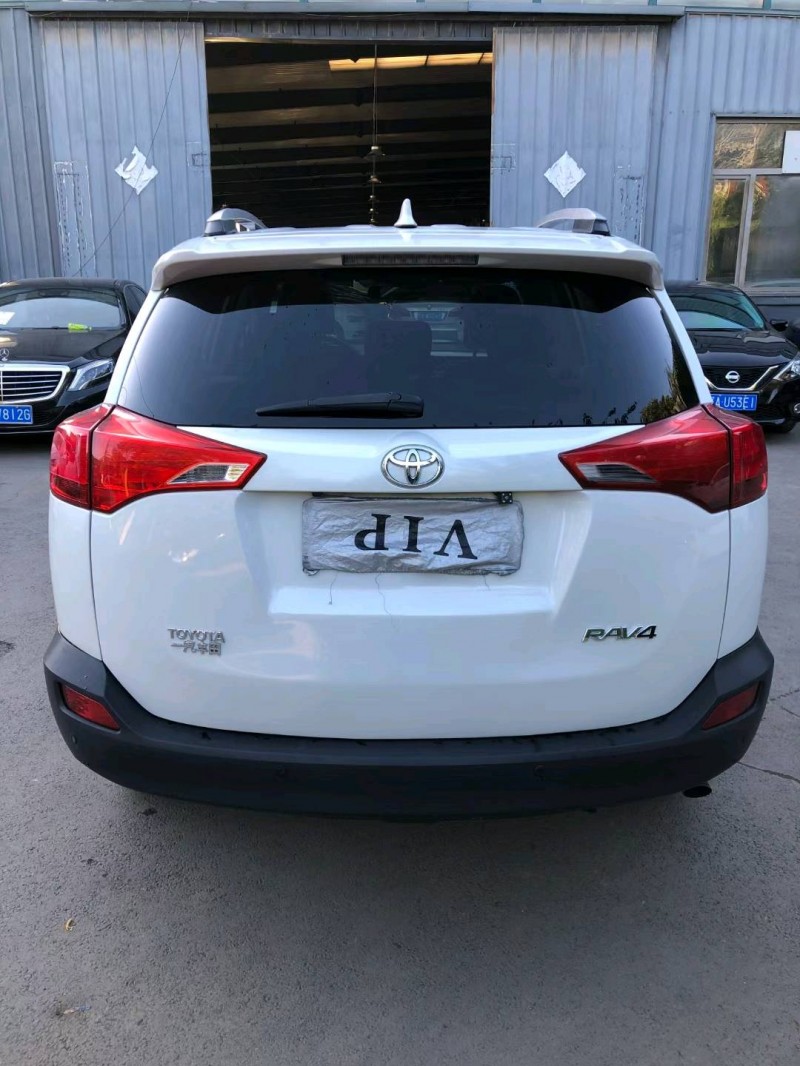 沈阳16年丰田RAV4荣放6
