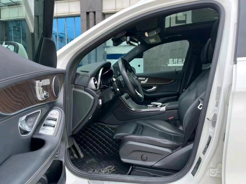 东莞19年奔驰GLC7