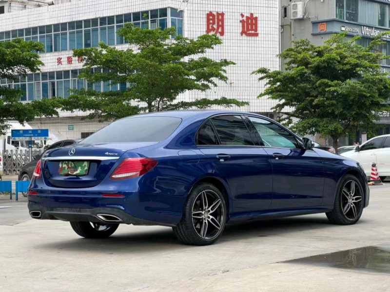 东莞17年奔驰E8