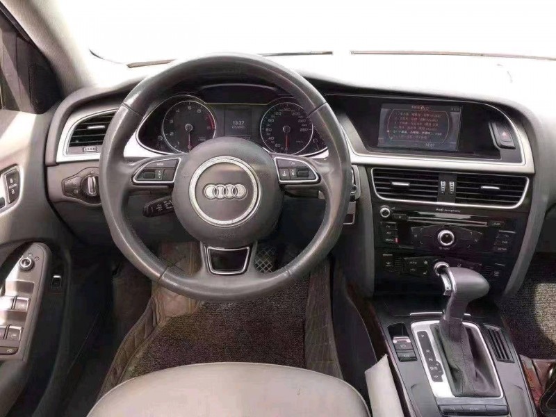 徐州13年奥迪A4L5