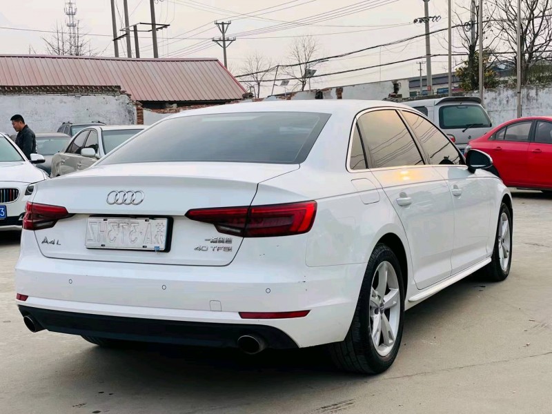 徐州17年奥迪A4L2