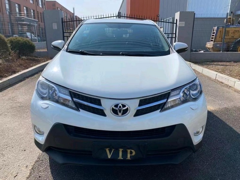 沈阳16年丰田RAV4荣放1