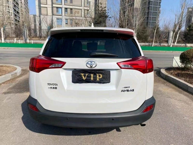 沈阳16年丰田RAV4荣放8