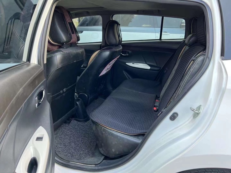 長沙15年豐田YARiS L 致炫4