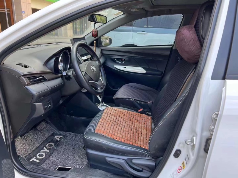 長沙15年豐田YARiS L 致炫3