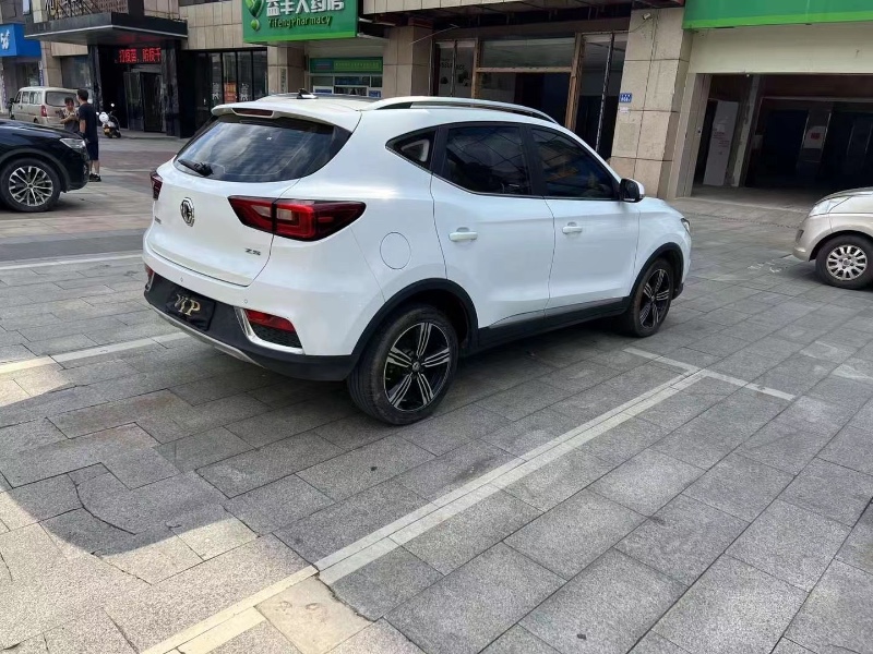 長沙18年名爵ZS4