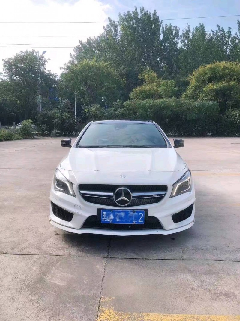 东营15年奔驰CLA9