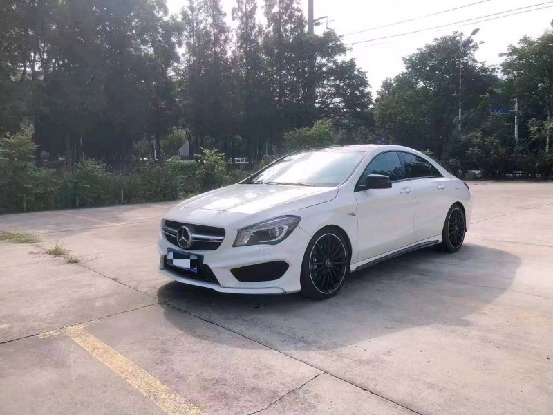 东营15年奔驰CLA8