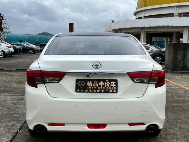 东莞15年丰田锐志9