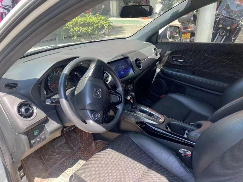 北京18年本田XRV4