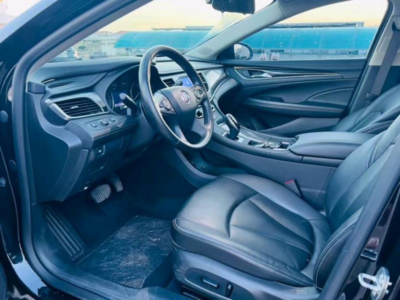 东莞21年别克君越6