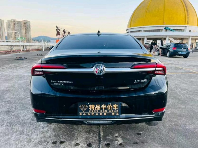 东莞21年别克君越1