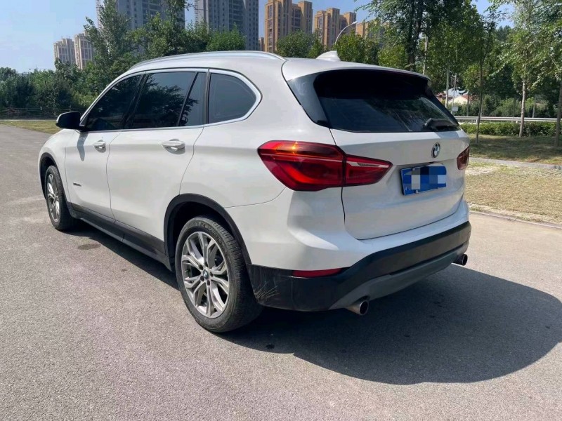 东营18年宝马X19