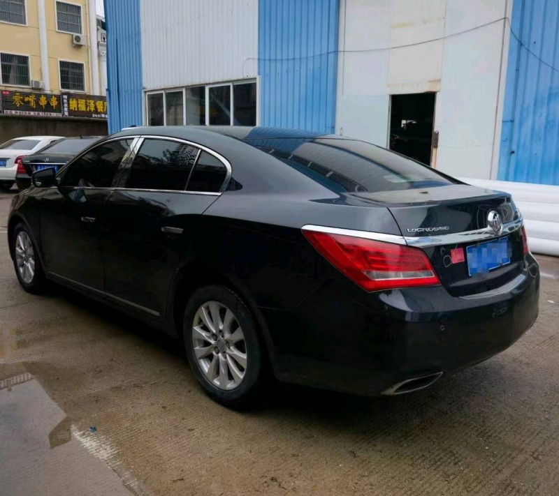 东营15年别克君越7